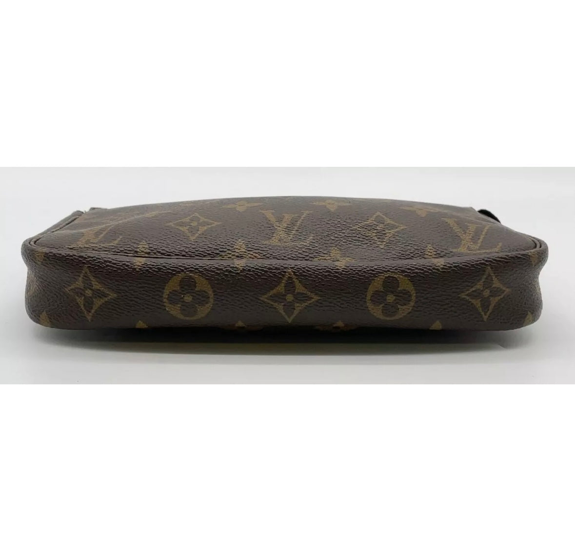 Louis Vuitton Monogram Pochette