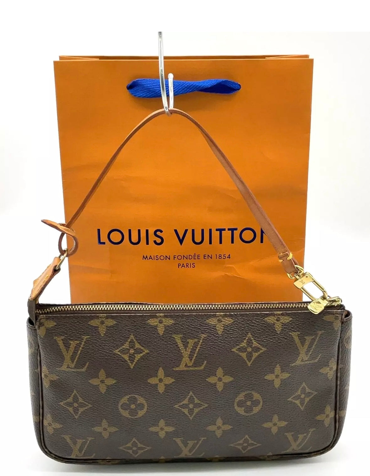 Louis Vuitton Monogram Pochette